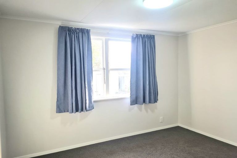 Photo of property in 50a Seddon Street, Wallaceville, Upper Hutt, 5018