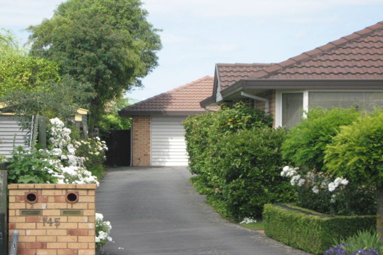 Photo of property in 2/145 Simeon Street, Spreydon, Christchurch, 8024