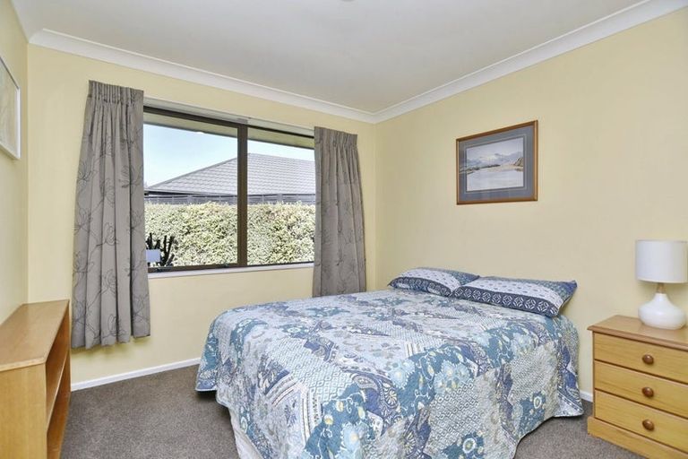 Photo of property in 17 Mounter Avenue, Northwood, Christchurch, 8051