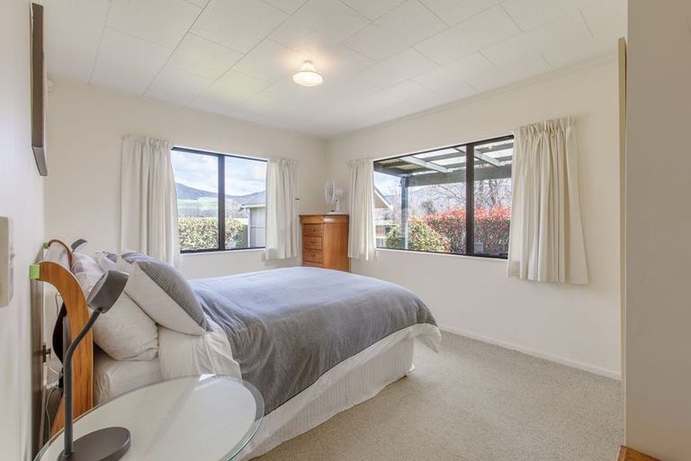 Photo of property in 2/33 Tongariro Road, Turangi, 3334