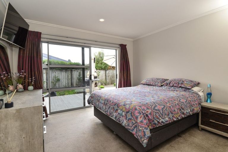 Photo of property in 12 Norfolk Drive, Cambridge, 3434