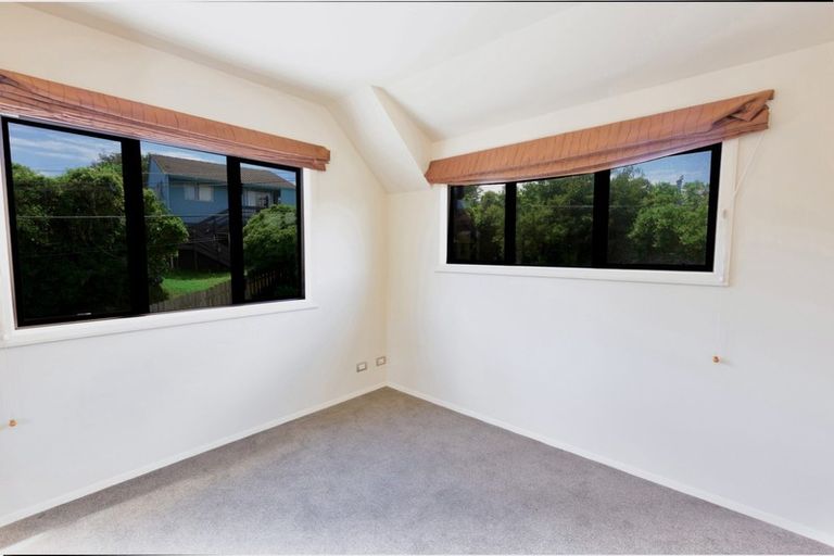 Photo of property in 24 Dominion Park Street, Johnsonville, Wellington, 6037