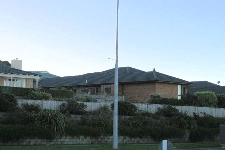 Photo of property in 66d Grand Drive, Orewa, 0931