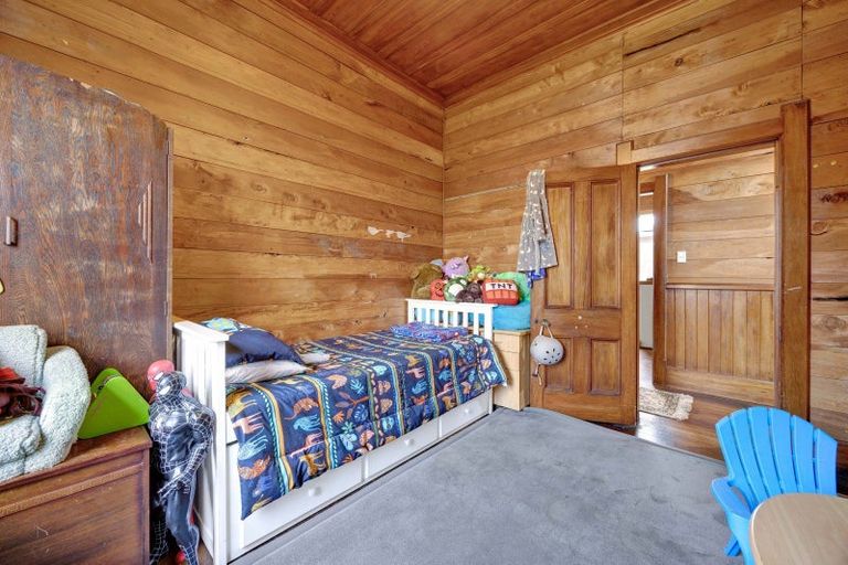 Photo of property in 62-64 Patu-kukupa Street, Manaia, 4612