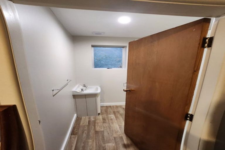 Photo of property in 28 Grange Street, Hillsborough, Christchurch, 8022
