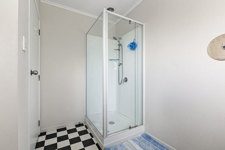 Photo of property in 2/28 Taramea Place, Addington, Christchurch, 8024