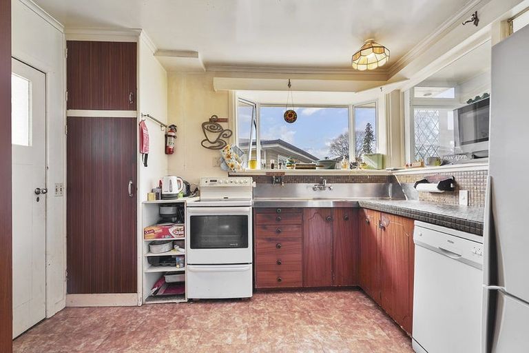 Photo of property in 82 Grandview Road, Nawton, Hamilton, 3200