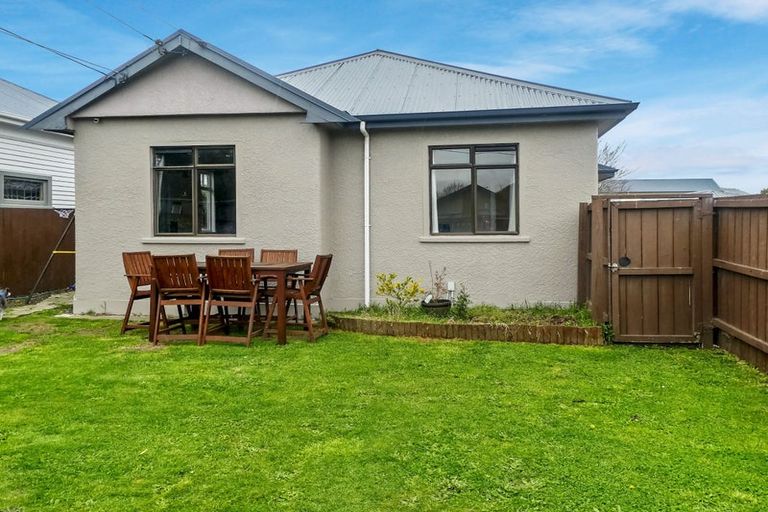 Photo of property in 28 Somerset Crescent, Spreydon, Christchurch, 8024