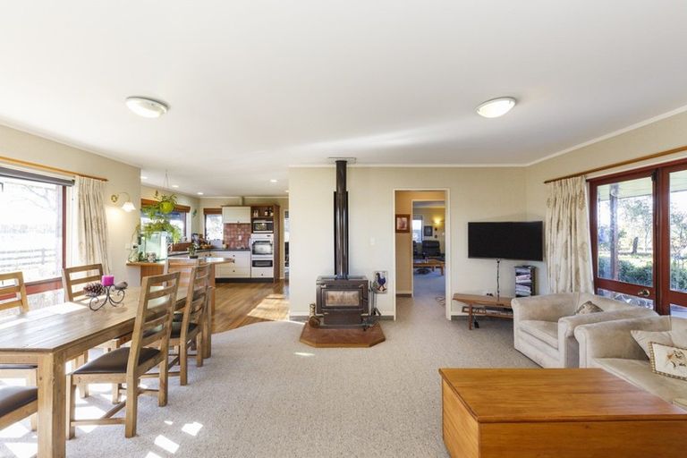 Photo of property in 136 Pharazyn Road, Feilding, 4777