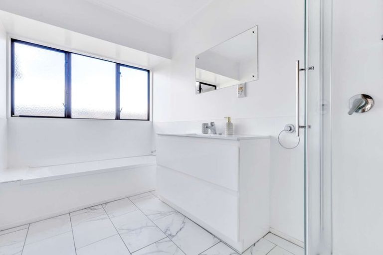 Photo of property in 3 Memphis Place, Pomare, Rotorua, 3015