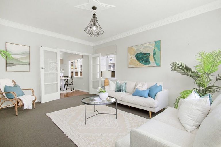Photo of property in 10a Marina Grove, Hutt Central, Lower Hutt, 5010