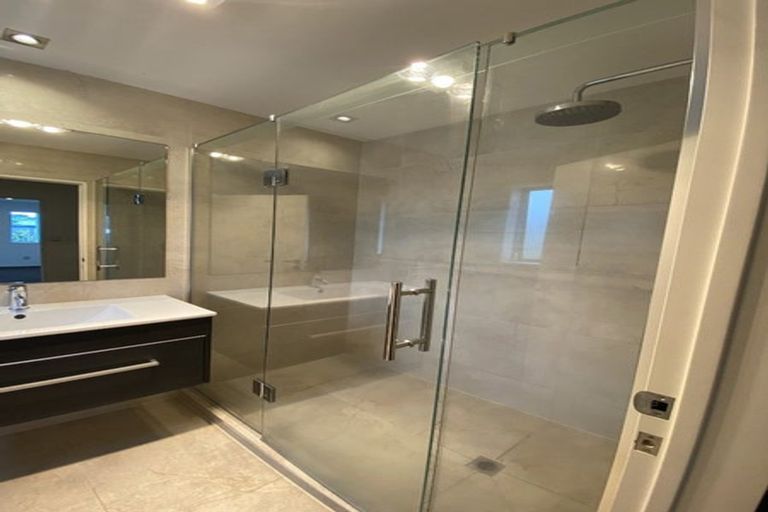 Photo of property in 48a Ngataringa Road, Devonport, Auckland, 0624