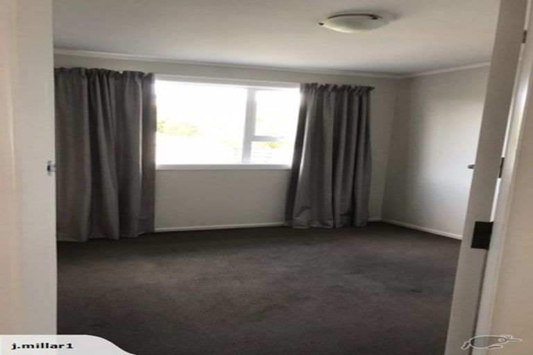 Photo of property in 2/22 Holly Road, St Albans, Christchurch, 8014
