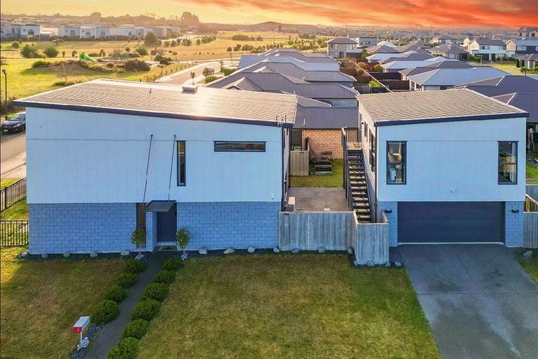 Photo of property in 20 George Square West, Wigram, Christchurch, 8025