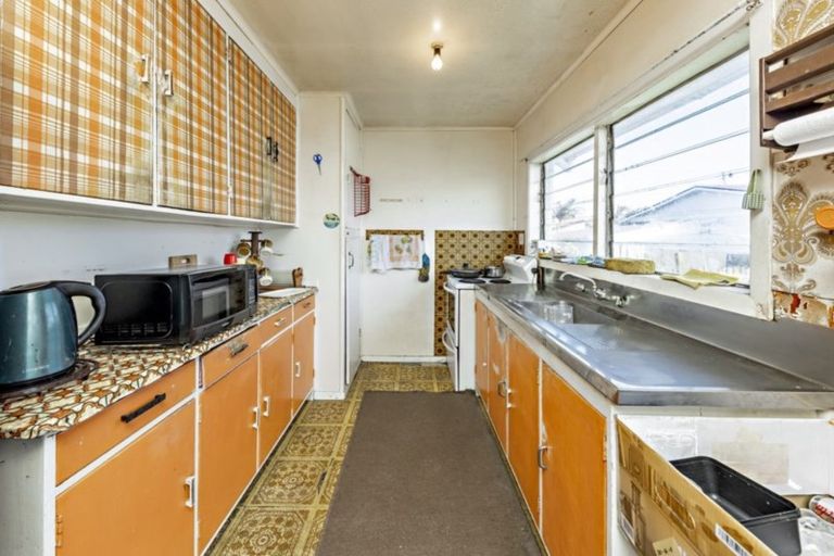 Photo of property in 4 Atkinson Avenue, Papatoetoe, Auckland, 2025