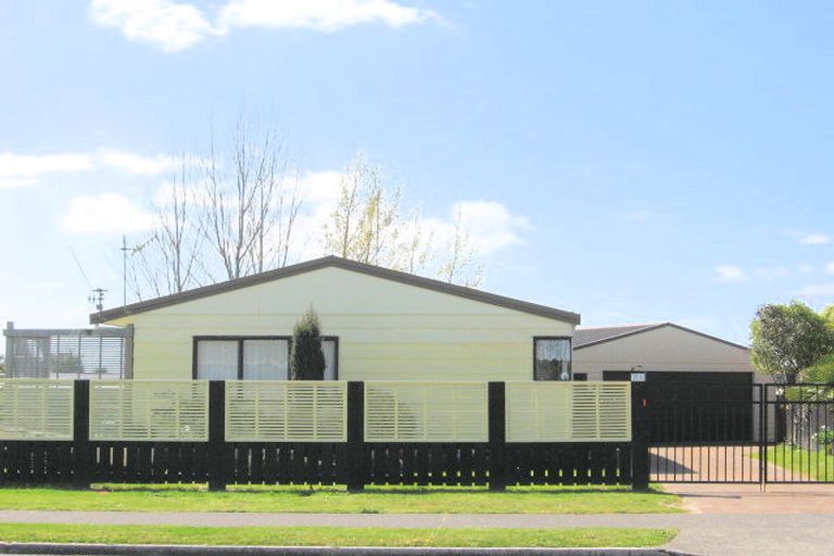 Photo of property in 21a Hartford Avenue, Papamoa Beach, Papamoa, 3118