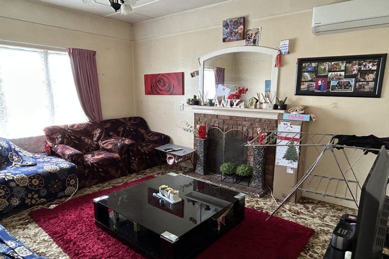 Photo of property in 1/32 Hoteo Avenue, Papatoetoe, Auckland, 2025