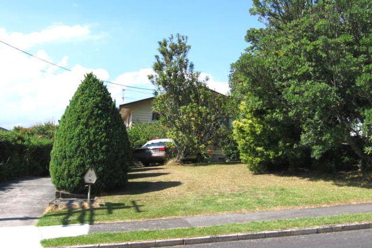Photo of property in 25 Mason Street, New Lynn, Auckland, 0600
