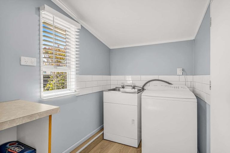 Photo of property in 6 Gipps Place, Tamatea, Napier, 4112