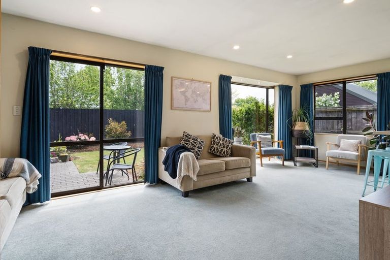 Photo of property in 10 Kingsbury Avenue, Rangiora, 7400