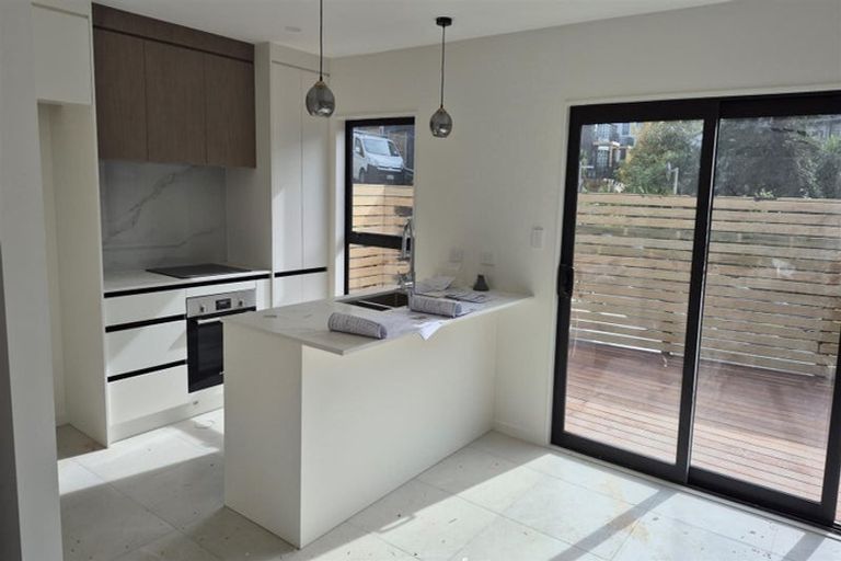 Photo of property in 7/31 Mahalo Avenue, Wiri, Auckland, 2104