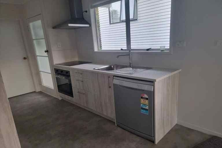 Photo of property in 16 Cantina Avenue, Bayview, Auckland, 0629