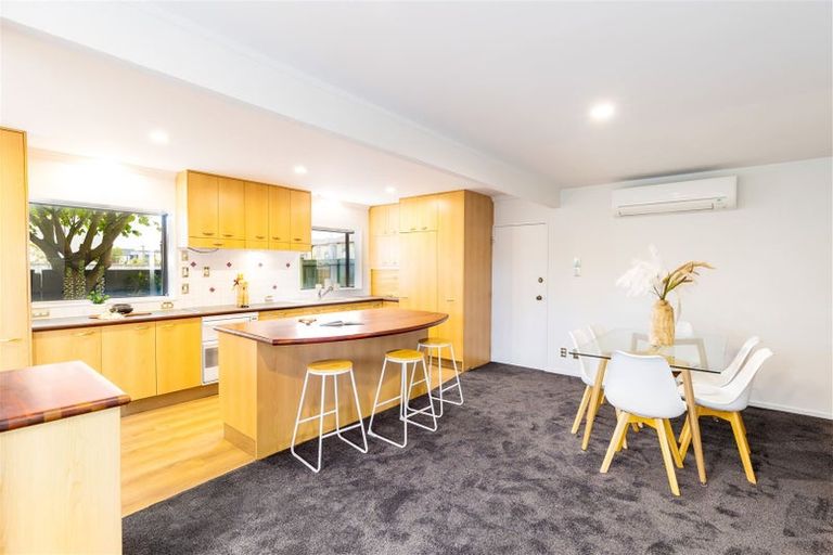 Photo of property in 2/455 Madras Street, St Albans, Christchurch, 8014