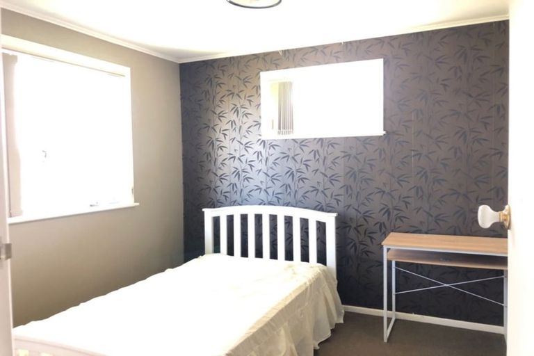 Photo of property in 66 Caldera Drive, Long Bay, Auckland, 0630
