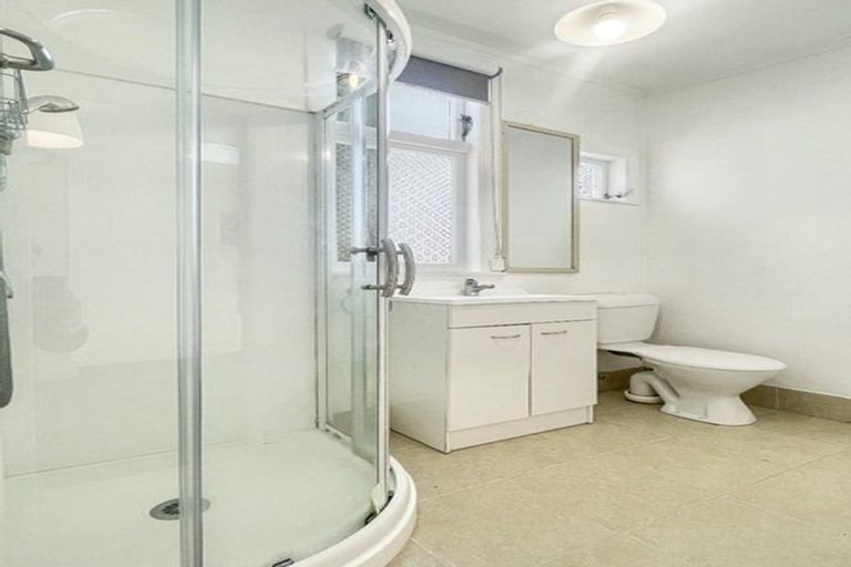 Photo of property in 31d Patanga Crescent, Thorndon, Wellington, 6011