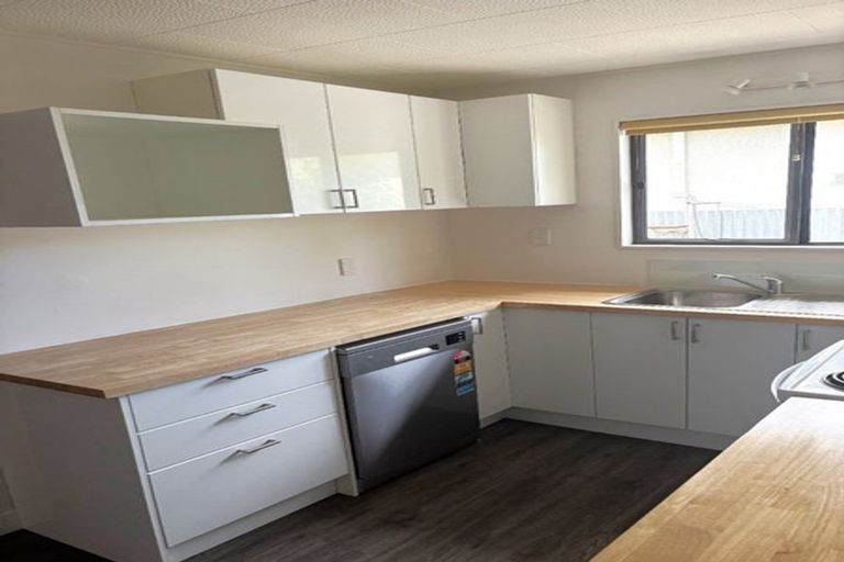 Photo of property in 2/500 Avenue Road West, Hastings, 4122
