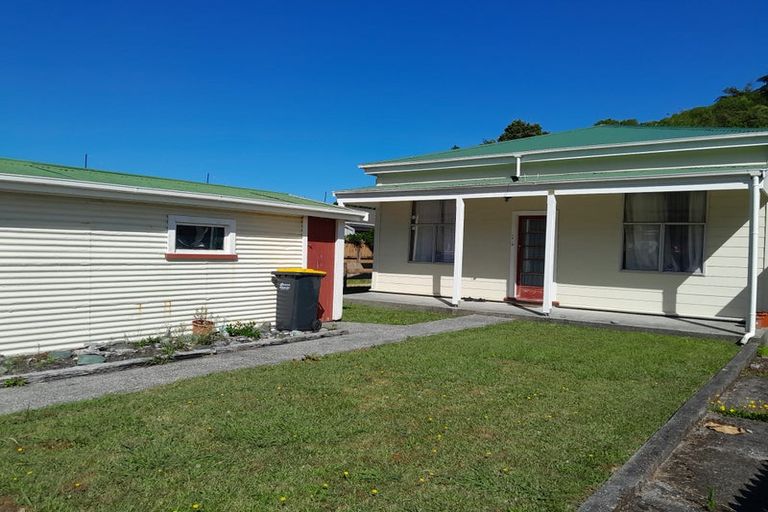 Photo of property in 14 Blackmore Street, Greymouth, 7805