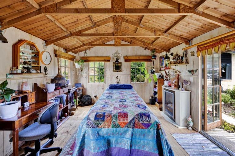 Photo of property in 2 Te Ara Karoiroa Road, 4374