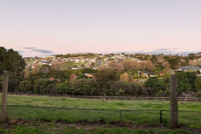 Photo of property in 26 Mamaku Rise, Welcome Bay, Tauranga, 3112