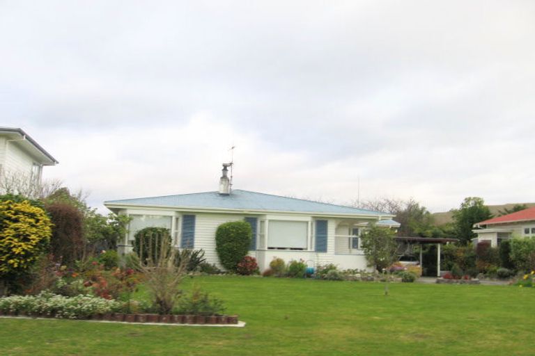 Photo of property in 10 Golding Road, Taradale, Napier, 4112