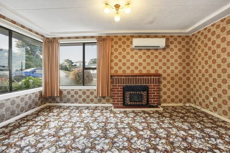 Photo of property in 5 Stephen Street, Halfway Bush, Dunedin, 9010