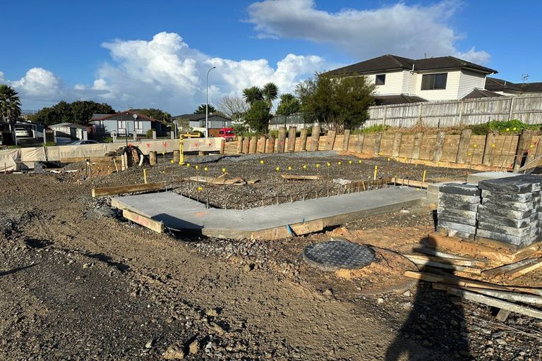 Photo of property in 110 Alfriston Road, Manurewa, Auckland, 2105