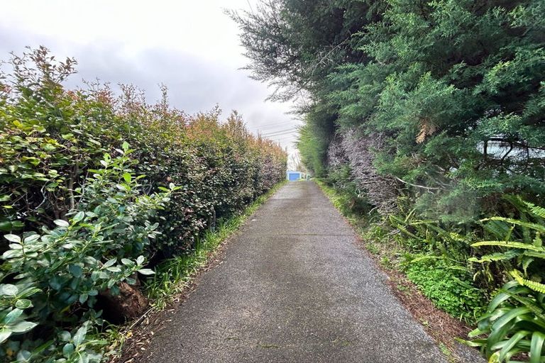 Photo of property in 1/40 Savoy Road, Glen Eden, Auckland, 0602