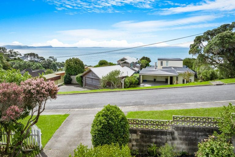 Photo of property in 7 Joydon Place, Stanmore Bay, Whangaparaoa, 0932