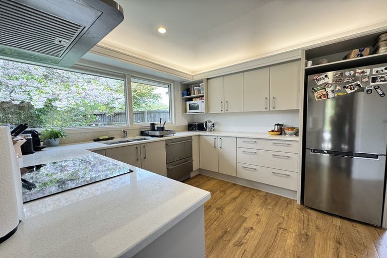 Photo of property in 38d Greers Road, Burnside, Christchurch, 8041