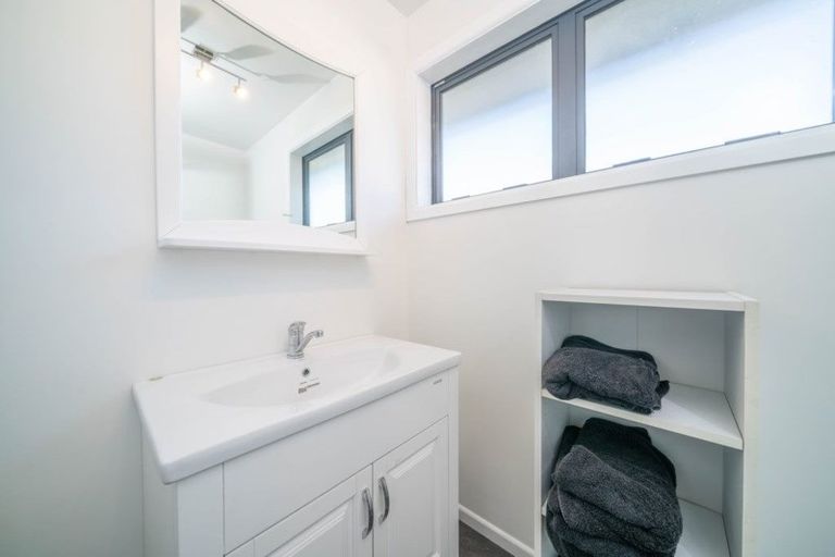 Photo of property in 2/16 Claymore Street, Woolston, Christchurch, 8062