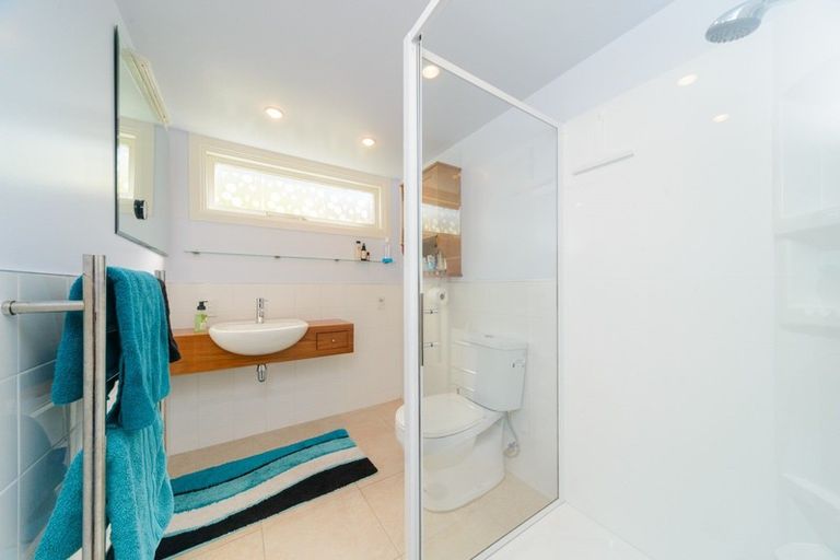 Photo of property in 6a Sharon Place, Awapuni, Palmerston North, 4412
