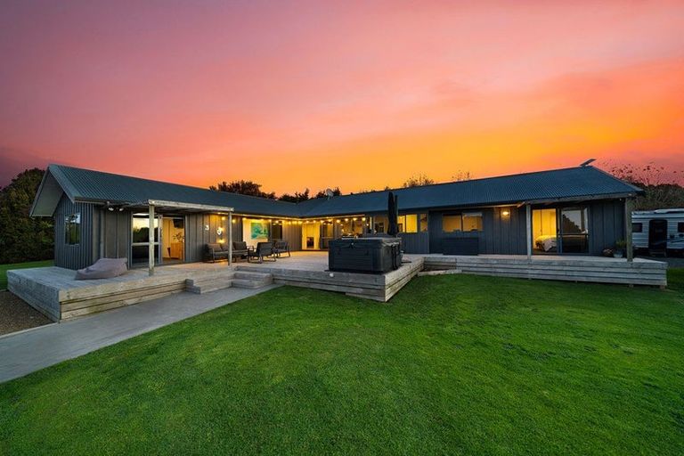 Photo of property in 538 Whangaripo Valley Road, Whangaripo, Wellsford, 0972