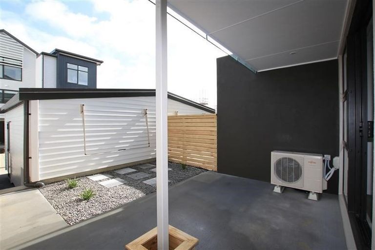 Photo of property in 23 Settlers Avenue, Hobsonville, Auckland, 0618