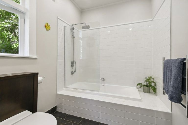 Photo of property in 125 Cecil Road, Wadestown, Wellington, 6012