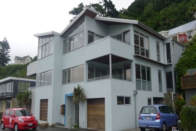 Photo of property in 275u2 Karaka Bay Road, Karaka Bays, Wellington, 6022