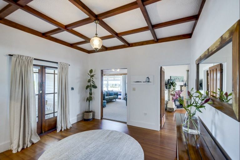 Photo of property in 42 Simla Terrace, Hospital Hill, Napier, 4110