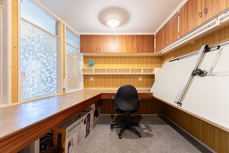 Photo of property in 23 Percival Road, Paraparaumu Beach, Paraparaumu, 5032