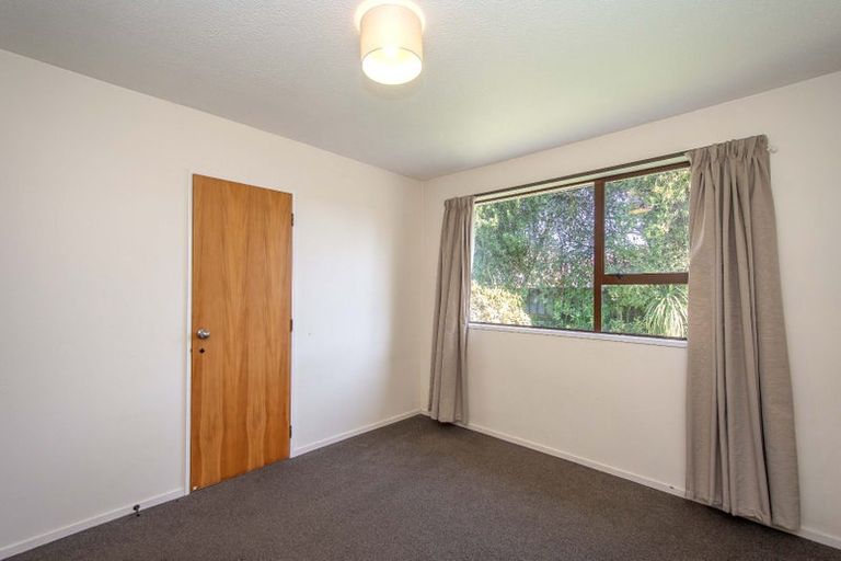 Photo of property in 9b Te One Place, Redwood, Christchurch, 8051