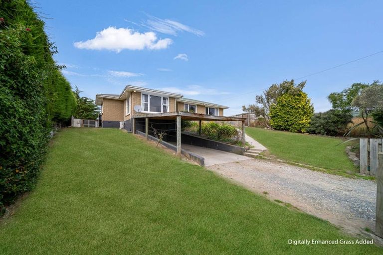 Photo of property in 3 George Street, Clinton, 9534