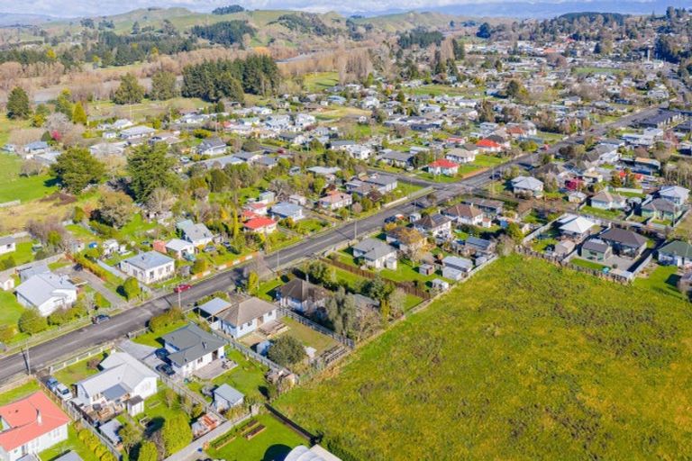 Photo of property in 42 Bibby Street, Waipawa, 4210